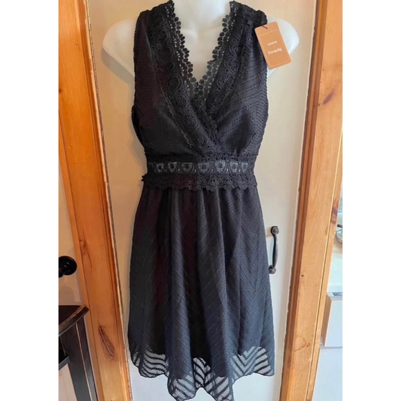 NEW Black dress LITTLE BACK DRESS eyelet lace dress - Picture 1 of 1